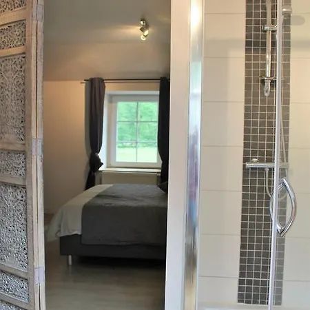 Le Neblon Insolite Vakantiehuis Ouffet